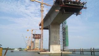 Cần trục tháp Potain model MC175C